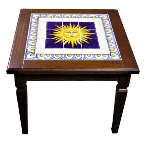 Tavolo basso da sala con mosaico sole
